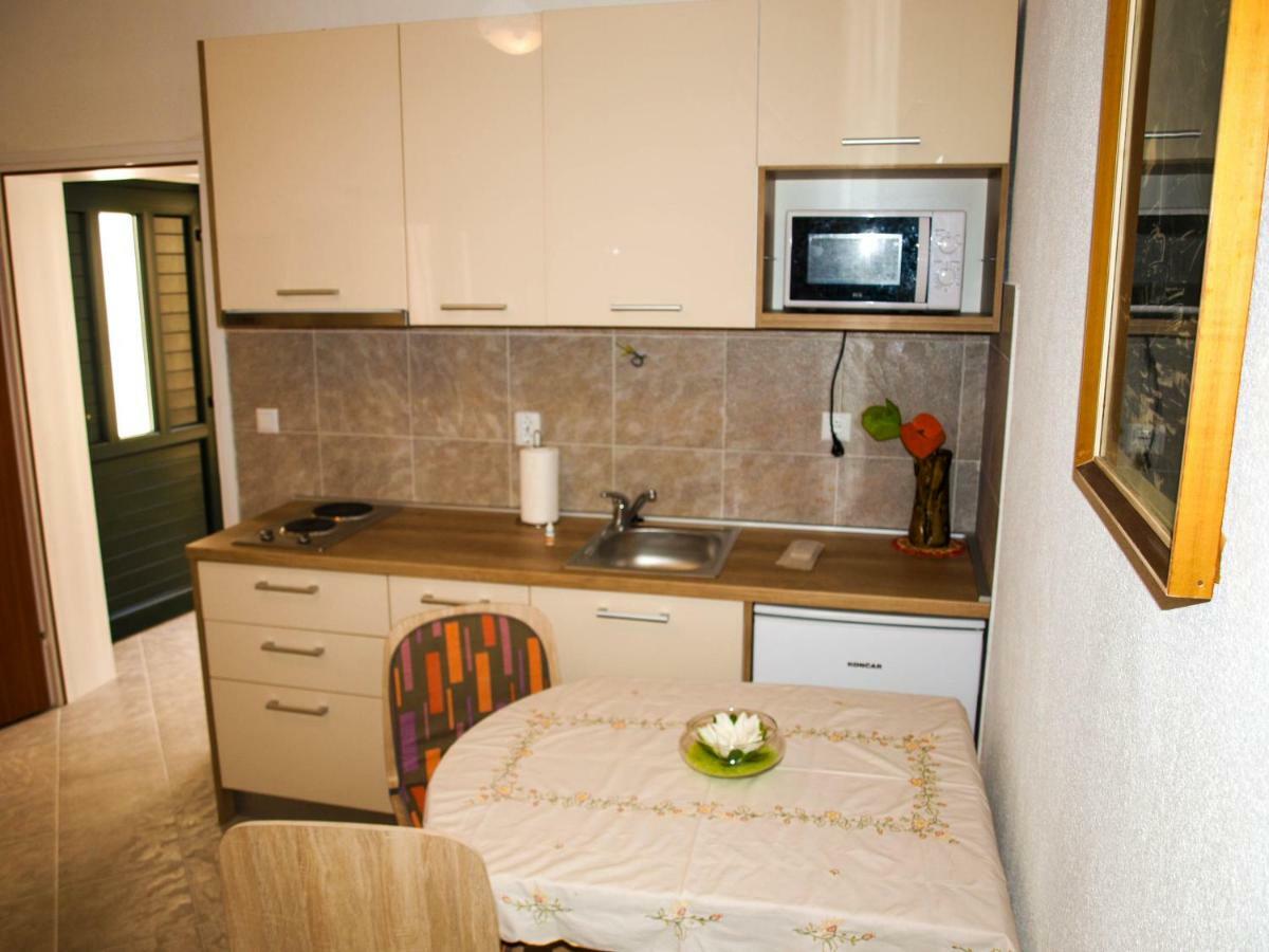 House Nataniel In Omis Near Sea Daire Dış mekan fotoğraf