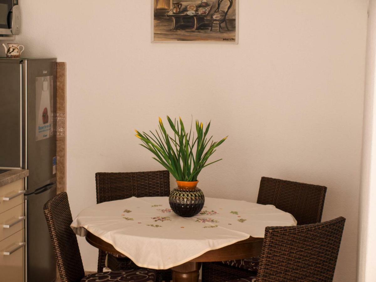 House Nataniel In Omis Near Sea Daire Dış mekan fotoğraf