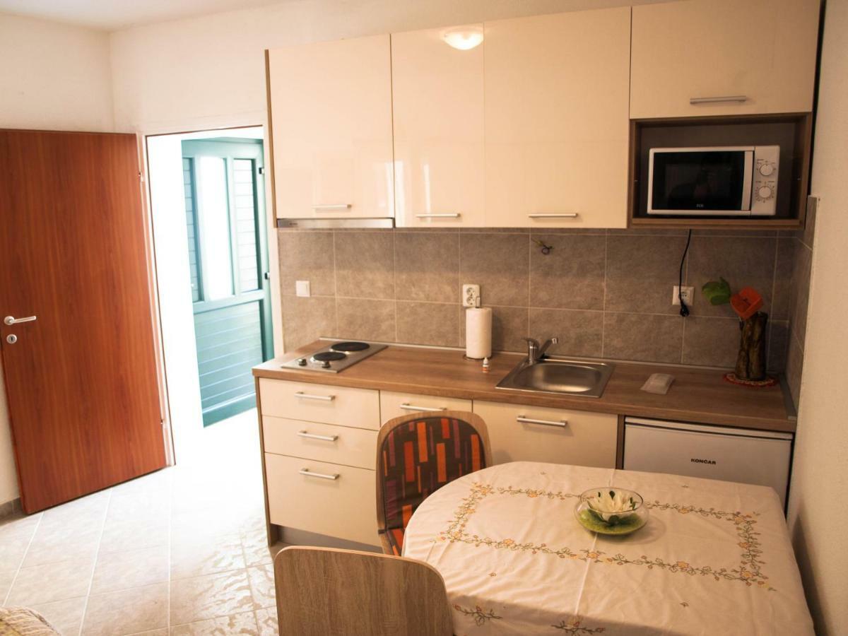 House Nataniel In Omis Near Sea Daire Dış mekan fotoğraf