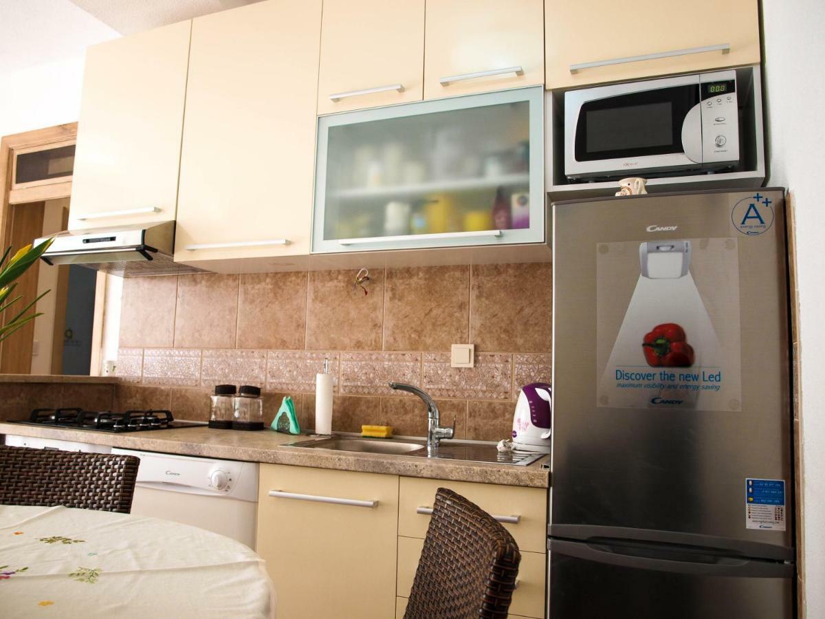House Nataniel In Omis Near Sea Daire Dış mekan fotoğraf