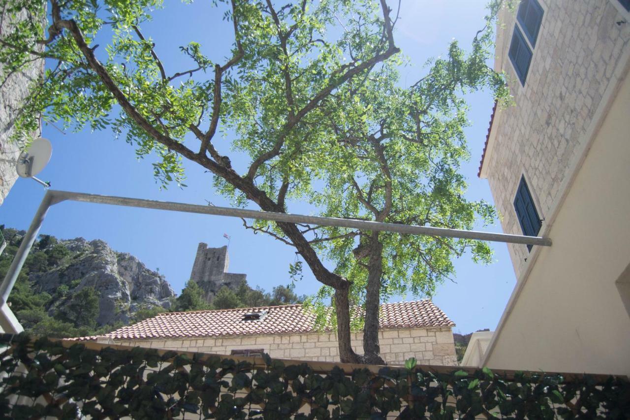 House Nataniel In Omis Near Sea Daire Dış mekan fotoğraf